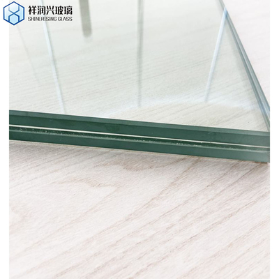 Сертификат CE 6.38/8.38/10.38/12.38mm Прозрачное/цветное ламинированное стекло с полированными краями