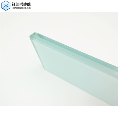 Сертификат CE 6.38/8.38/10.38/12.38mm Прозрачное/цветное ламинированное стекло с полированными краями