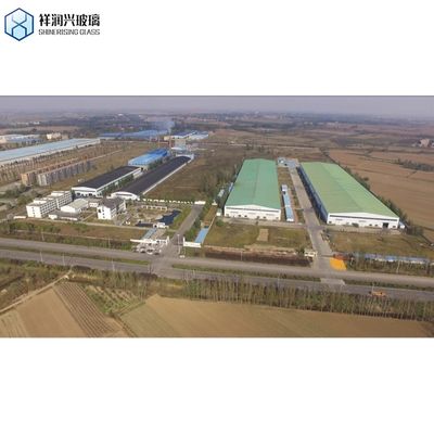 Ламмирующее изогнутое изогнутое отвержденное низкожелезное стекло 4 мм-19 мм со стандартом GB15763.2-2005