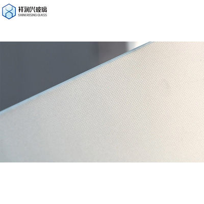 Прозрачное янтарное стекло с узором 6 мм проводные стеклянные провода Циндао для строительства зданий