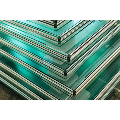 CE-сертификат Плоское изогнутое закаленное защитное стекло для мебели и двери душа индивидуального размера