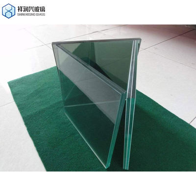 Плоское полированное окрашенное стекло для промышленности