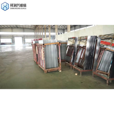 Плоское полированное окрашенное стекло для промышленности