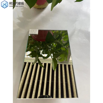 Серебряная отделка Retro Modern Custom Beveled Antique Mirror Tiles для классического настенного искусства